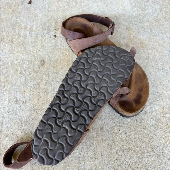 Brown Birkenstock Sandals - Picture 5 of 5